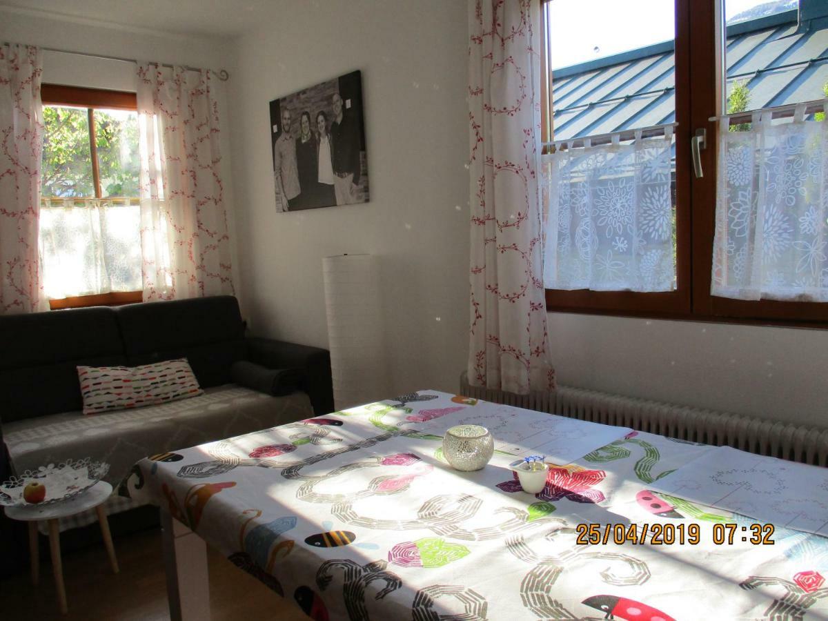 Haus Am Dorfplatz Appartement Uttendorf Buitenkant foto